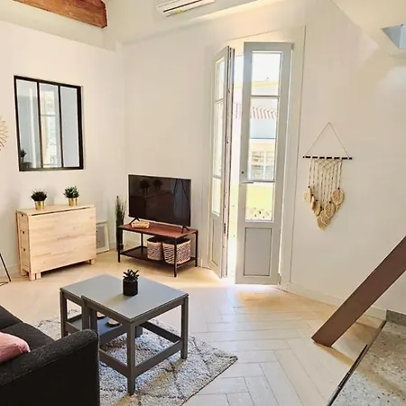 Le Virenque Apartament *